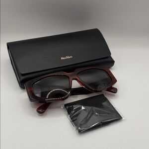 MaxMara Women's Glasses in Dark Brown